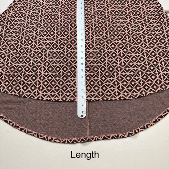 LuLaRoe Womens XXS Carly Dress SS Mermaid Swing High Low Hem Geometric Print - Picture 8 of 8